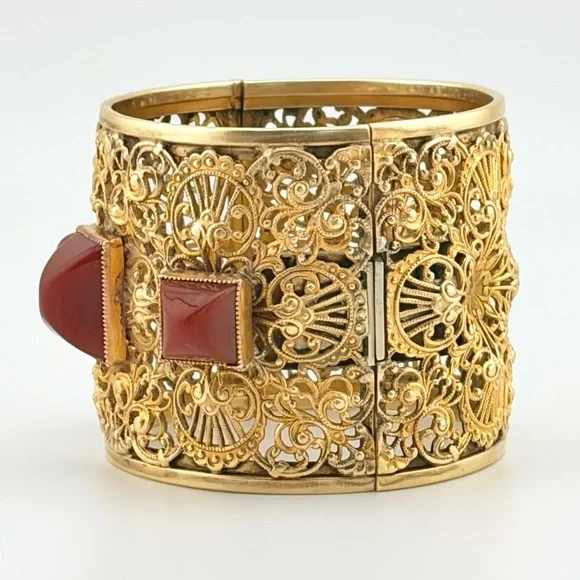 RARE Vintage Napier Gold Plated Brass Filigree Cuff With Carnelian Cabochons. - Picture 5 of 13